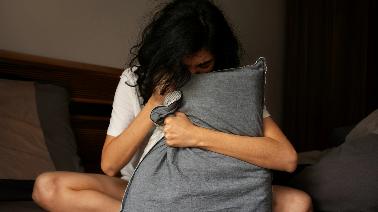 Struggling to Sleep in the Heat? Here’s How to Stay Cool at Night